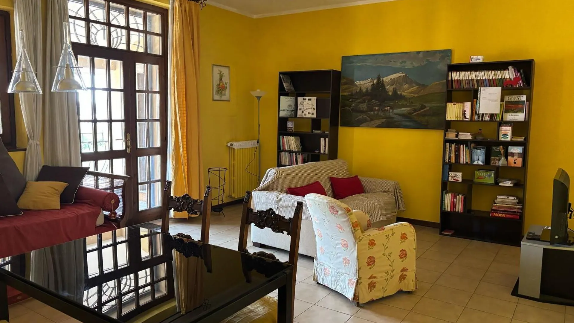 Rum i privatbostad Bergamo Central Living